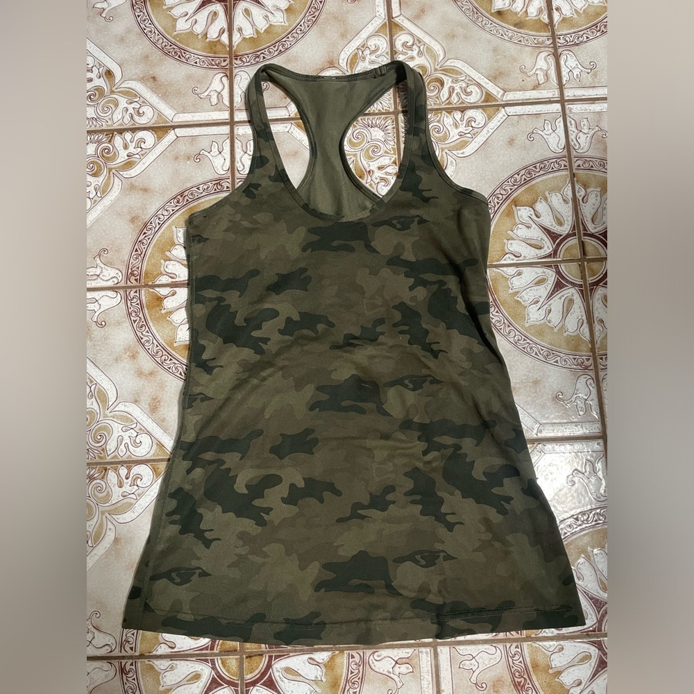 Lululemon Top Bundle ๐ - Picture 5 of 11